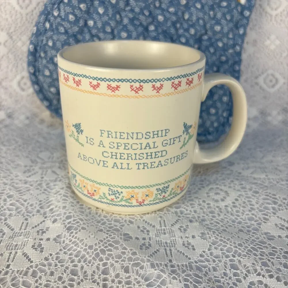 None and/or Unknown charming vintage